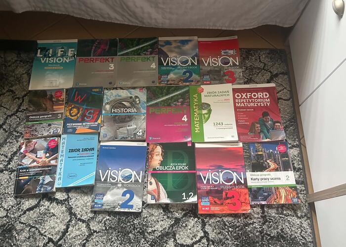 Grajewo ogłoszenia: Sprzedam książki ,cena od 10 zł .w zależności od danej książki.